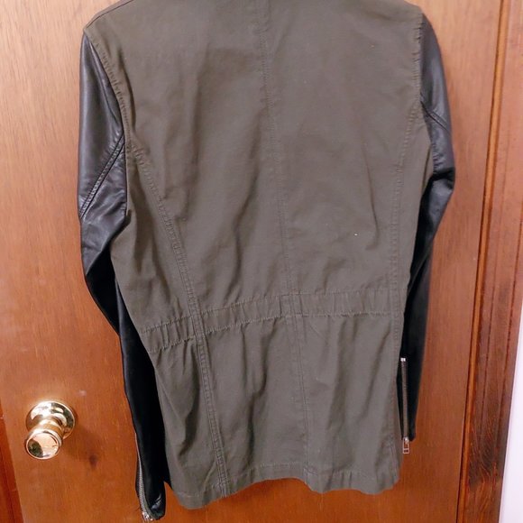 NWOT Forever 21 Women's Jacket Olive Green Utility Leather Size M - Picture 3 of 3